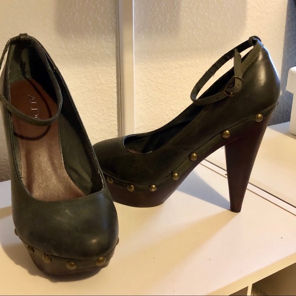 Aldo heels - Picture 4 of 9